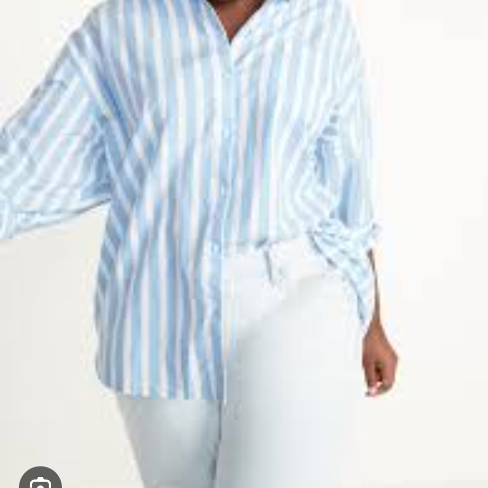 Old Navy Blue and White Casual Button Down Shirt